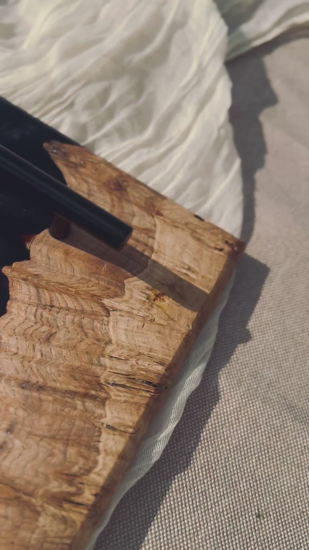 Oak burr and black onyx epoxy serving tray - video